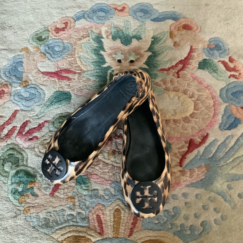Tory Burch Minnie Leopard Patent Leather Travel Ballet Flats Sz 6.5